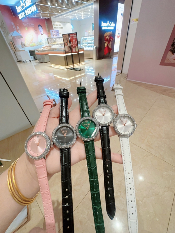 ブランド時計正面デザイン